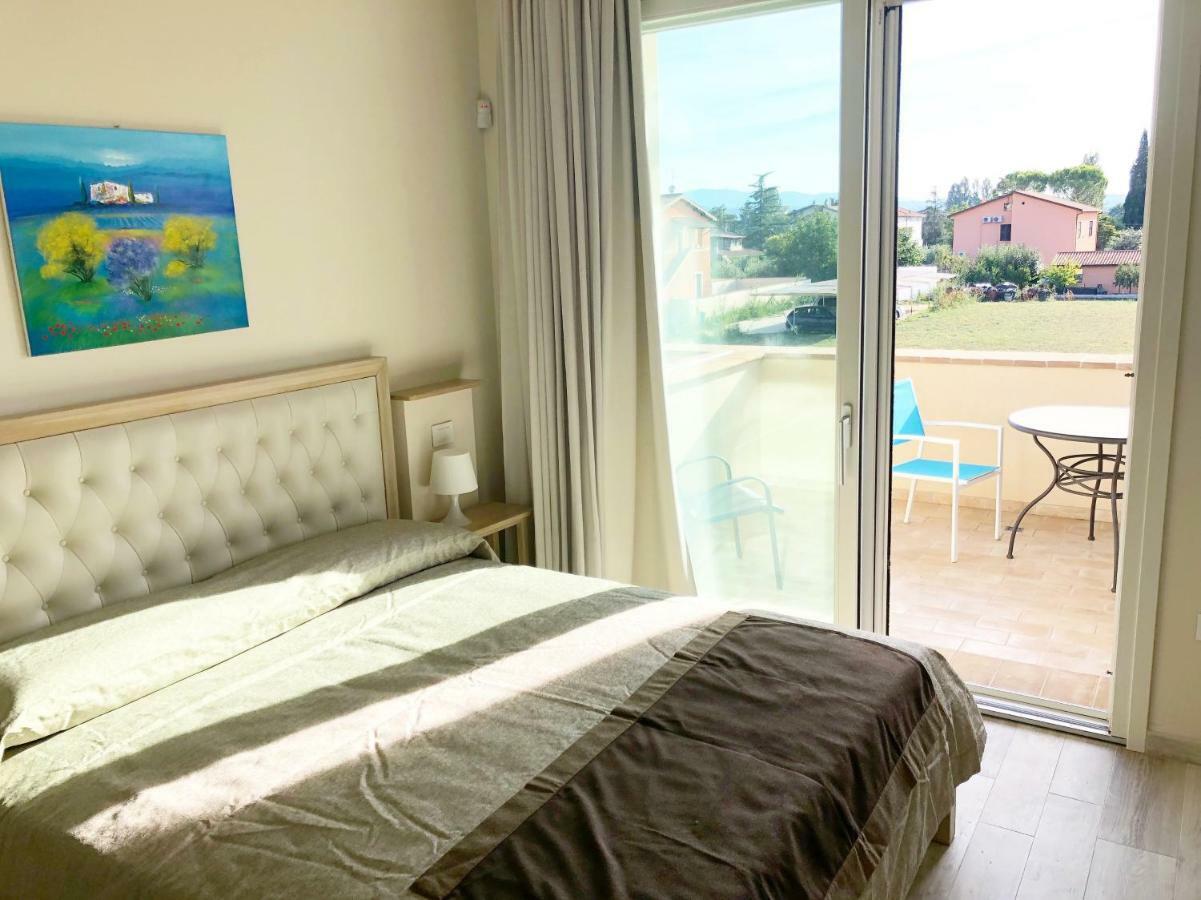 Villa Pirignano Foligno Eksteriør bilde